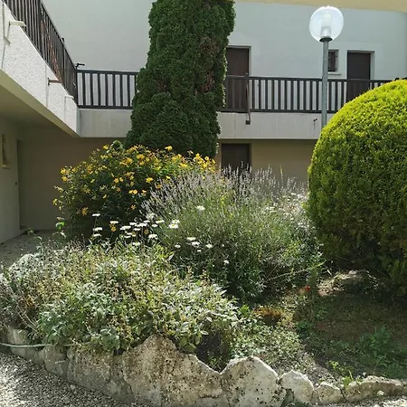 Moulin De La Brunette B5 *